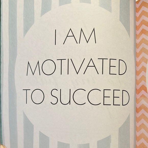 Daily Affirmations book - Picture 6 of 7